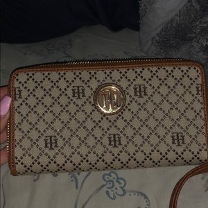 Tommy Hilfiger Wallet
